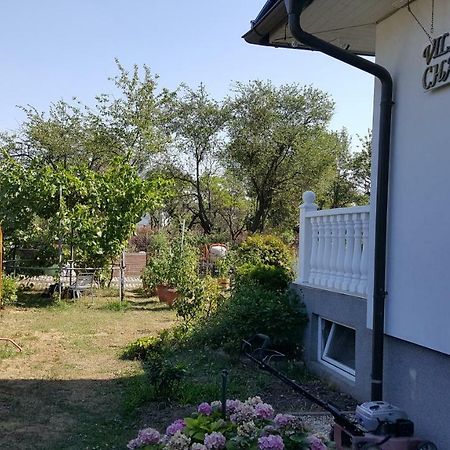 Ferienwohnung Leon's Silberwald Strasshof an der Nordbahn Exterior foto